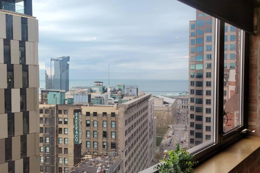 1600 Kcm Penthouse Apartment Cleveland Bagian luar foto